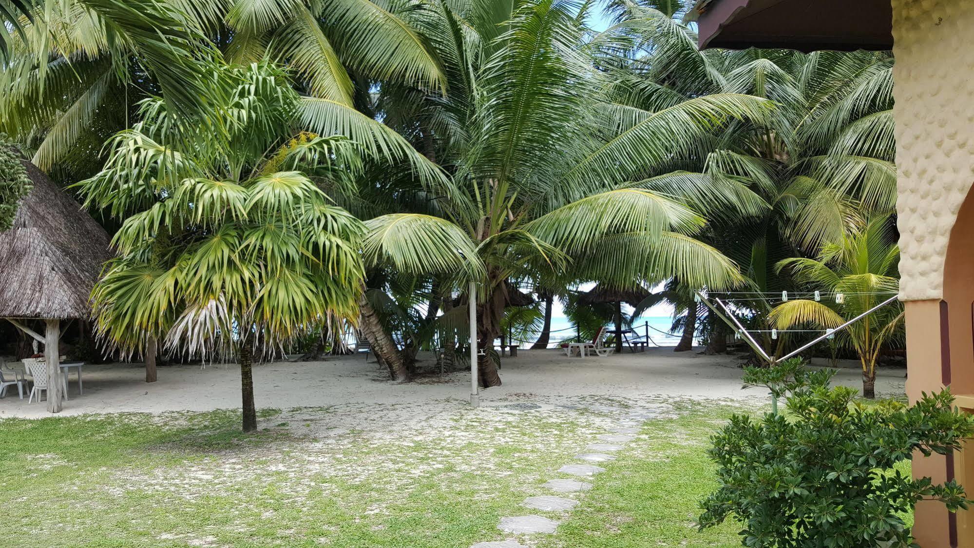 Anse Kerlan Beach Chalets Exterior foto